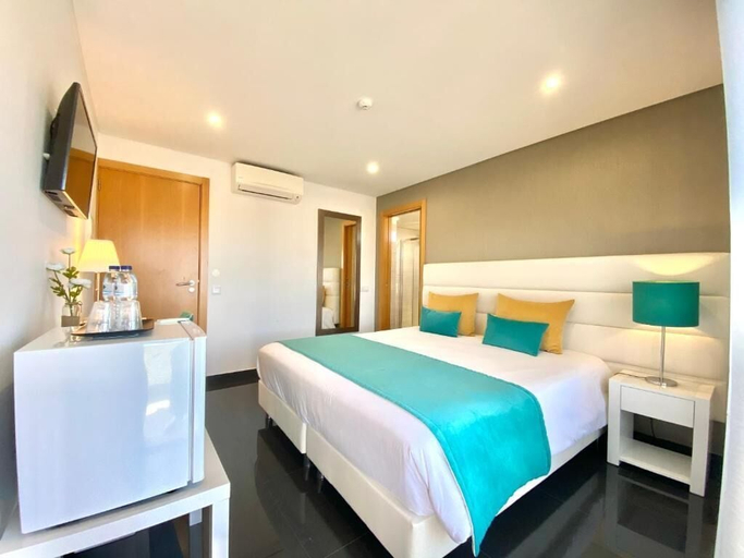 Room 2, Sunfield Guest House - Only adults, Albufeira