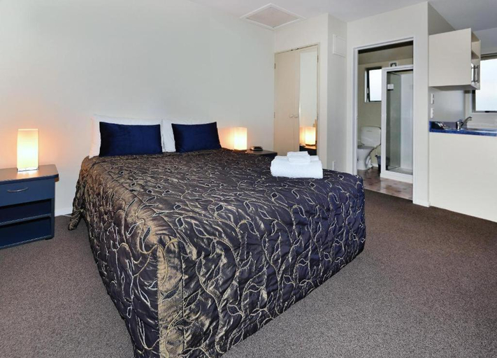 Bedroom 2, Anika Motel, Christchurch