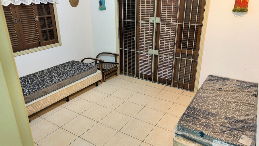 Room 4, Casa a 200m da Praia com Piscina Privativa para Grupos em Boracéia, Bertioga