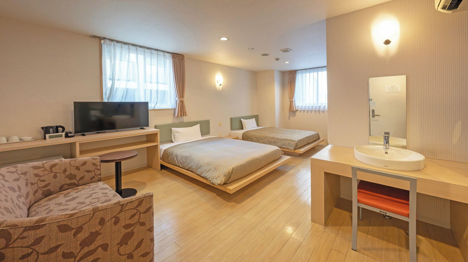 Room 4, Quintessa Hotel Fukuoka Watanabedori Comic&Books, Fukuoka