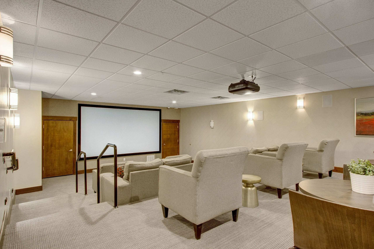 Theater show 4, Luxury Condo in the Best Part of Downtown, Salt Lake