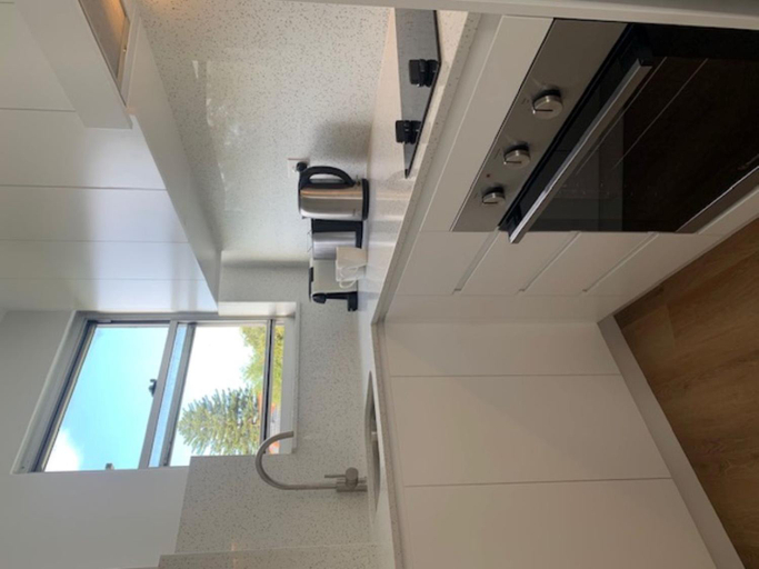 Bathroom 3, Bronte Beach Coastal Apartment with Ocean View, Sydney
