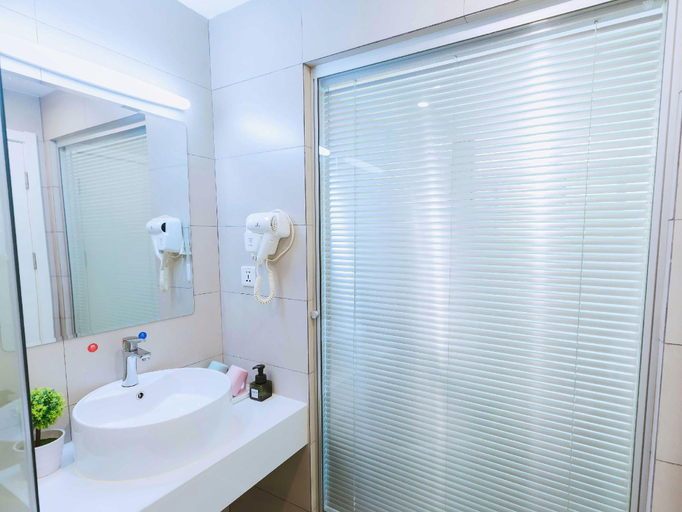 Bathroom 4, GreenTree Inn Shanghai Jiading North Metro Station Shuping Road Shell Hotel, Shanghai