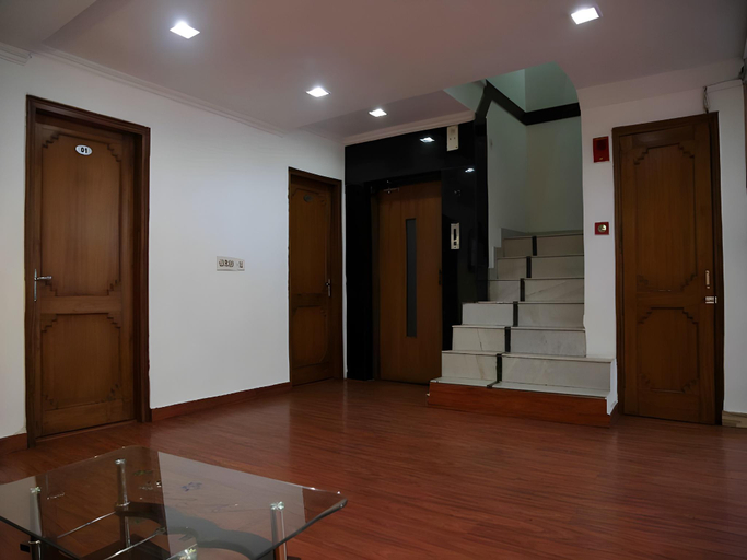 Others 5, Hotel Alaska, Delhi