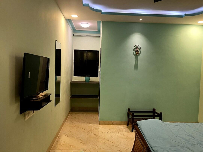 Others 4, Tarangan Resort, Raigarh