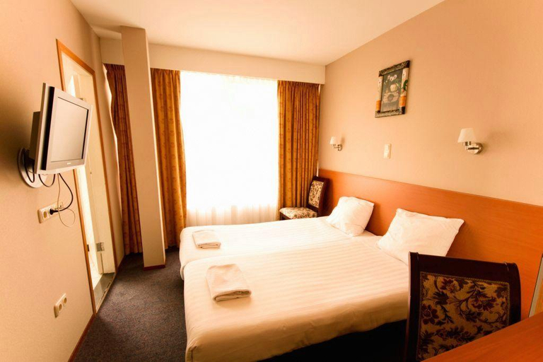 Bedroom 3, XO Hotel Inner, Amsterdam