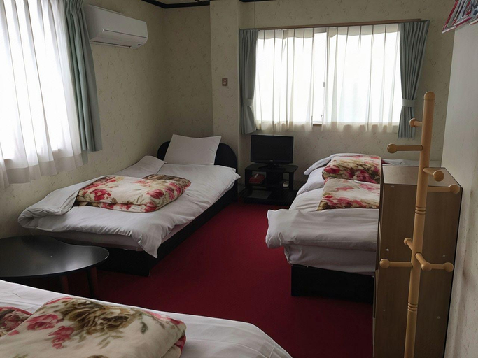 Bedroom 2, Pension Kitashirakawa, Kyoto