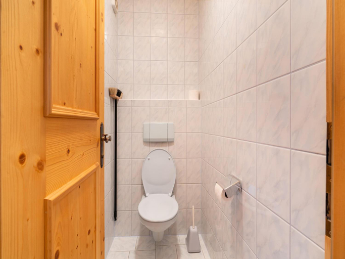 Bathroom 3, Chalet in Mittersill near Ski Slopes, Zell am See