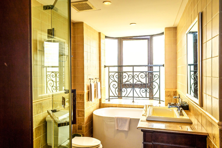 Bathroom 3, Qiandaohu yihu dujiagongyu, Hangzhou