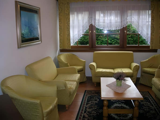 Public Area, Villa Fosine, Trento