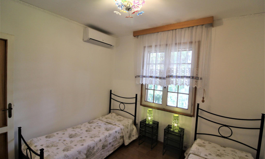 Bedroom 2, Elegant Villa close to the Seafront of Lignano Riviera, Udine