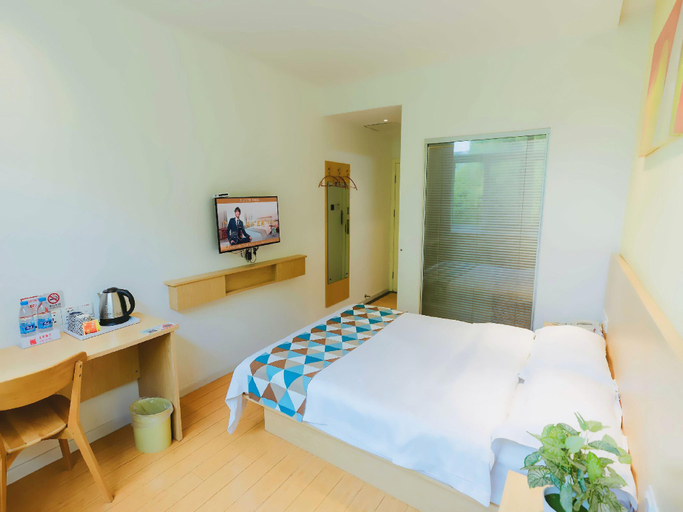 Bedroom 3, GreenTree Inn Shanghai Jiading North Metro Station Shuping Road Shell Hotel, Shanghai