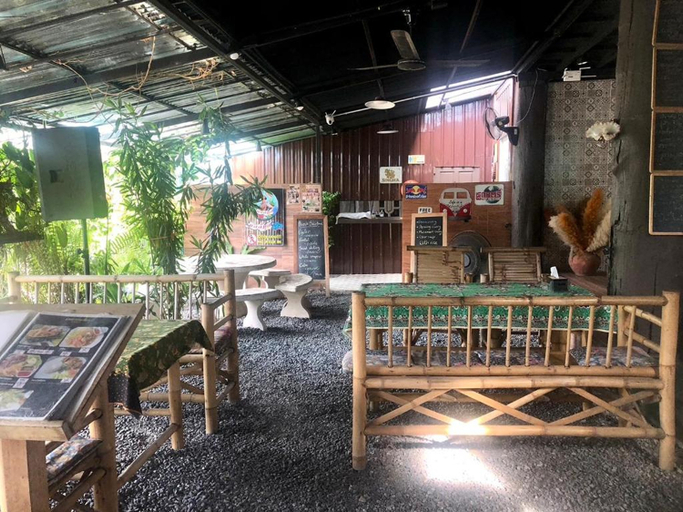 Food & Drinks 5, Blockhouse Samui, Ko Samui