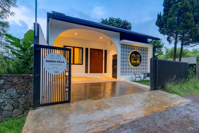 Momo Villa | 5BR Villa w/ Private Pool, Rooftop, & Pet Park