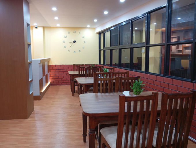 Food & Drinks 4, Rambler's Hotel, Bagmati