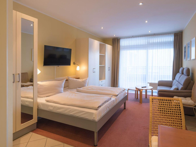 Bedroom 2, Ferienwohnung im Aparthotel Seepanorama, Mecklenburgische Seenplatte