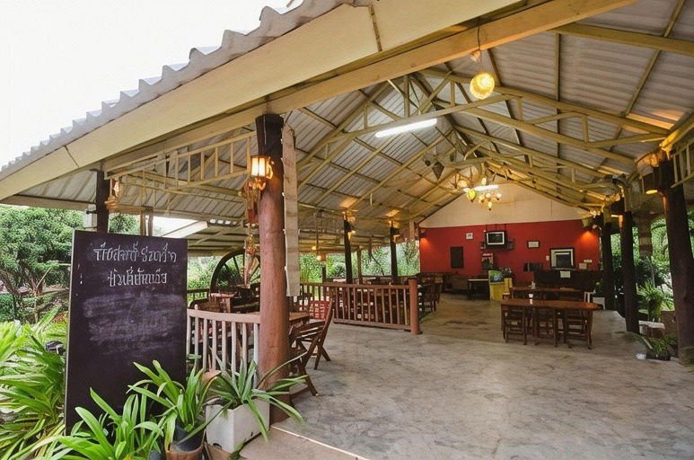 Food & Drinks 5, Touch Star Resort, Chom Thong