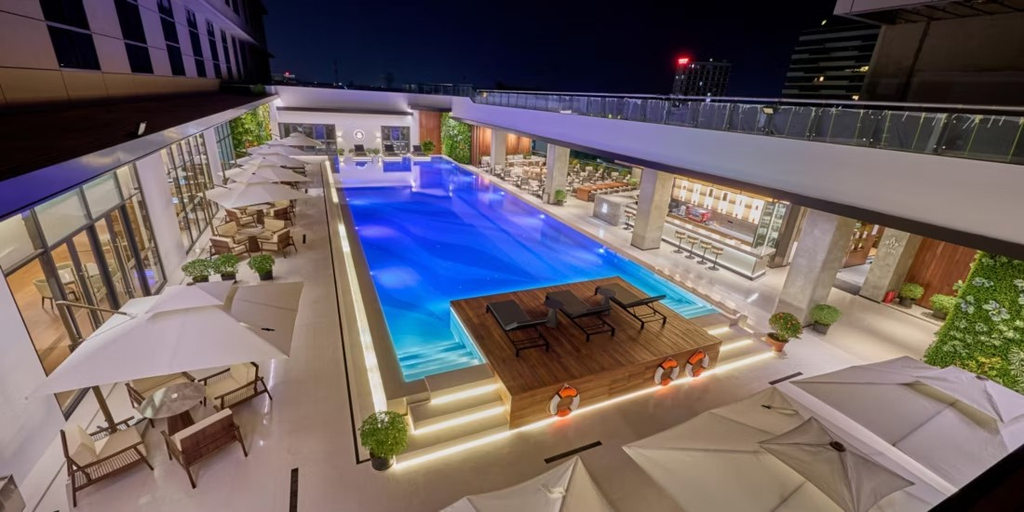 Swimming Pool 3, Crowne Plaza PHNOM PENH by IHG, Dangkao