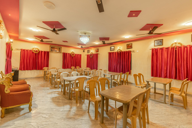 Food & Drinks 2, Tarangan Resort, Raigarh