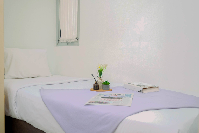 Bedroom 4, Compact White Tone 2BR at Pakubuwono Terrace Apartment By Travelio, Jakarta Selatan