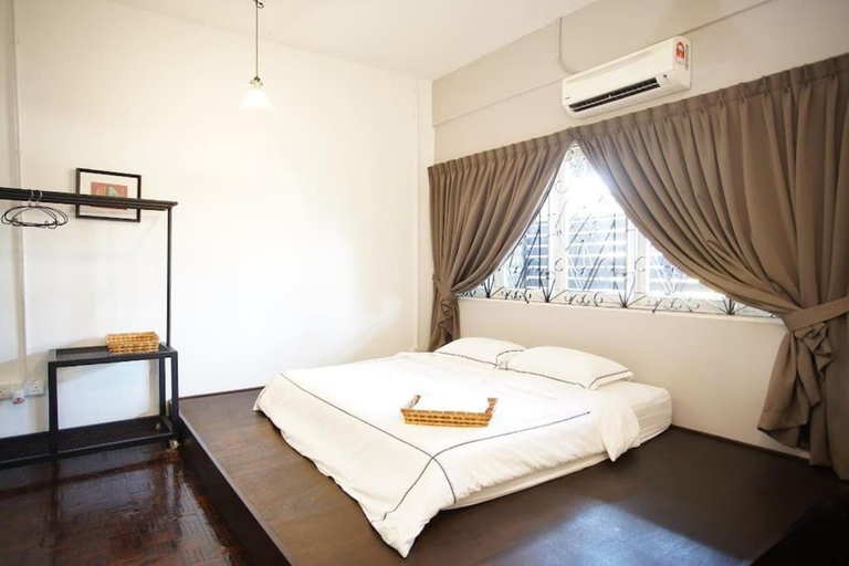 Bedroom 3, Knocknock 70s Home, Courtyard Garden Jonker Parking, Malacca City