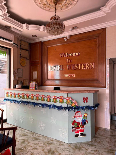 Others 5, Hotel Western, Sandakan