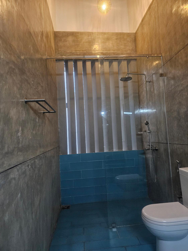 Bathroom 3, Serene Sands Villa, Negombo