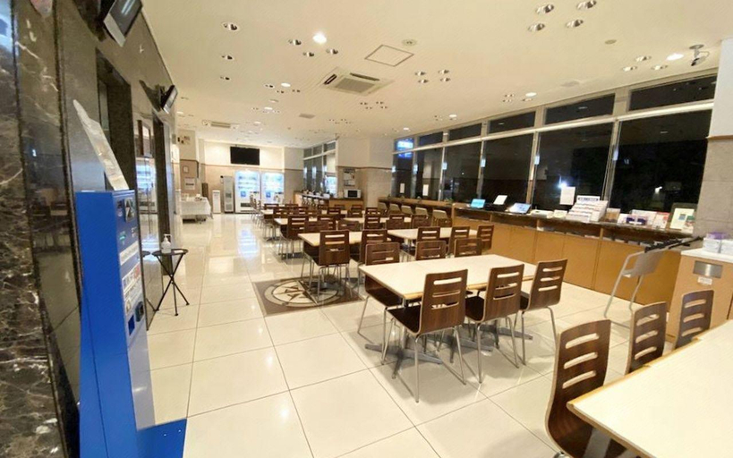 Food & Drinks 5, Toyoko Inn Okayama-eki Nishiguchi Hiroba, Okayama