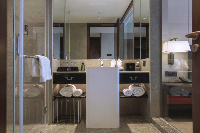 Bathroom, Baifeng Fairy International Grand Hotel, Ji'an