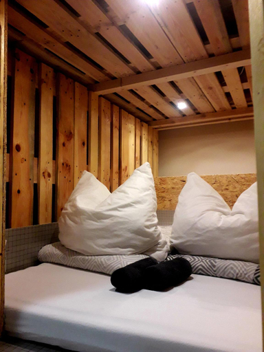 Bedroom 2, Urban Capsule, Dresden