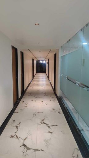 Living area, Januson Hotel, Gandhinagar