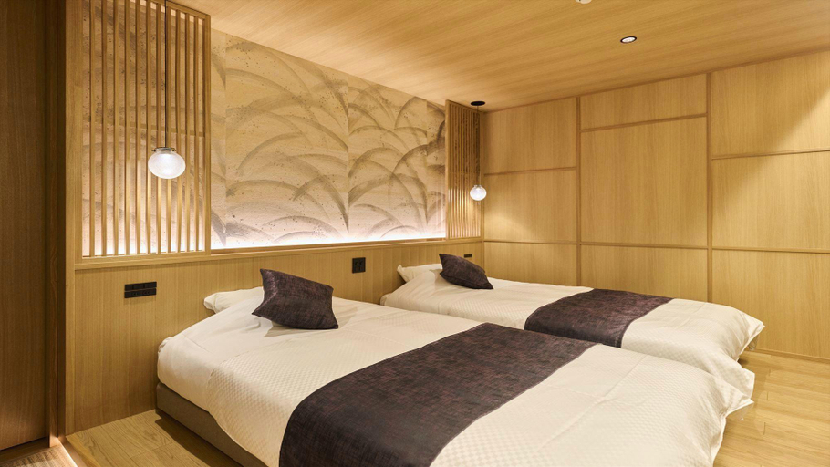 Bedroom 3, Seitenkaku, Hita