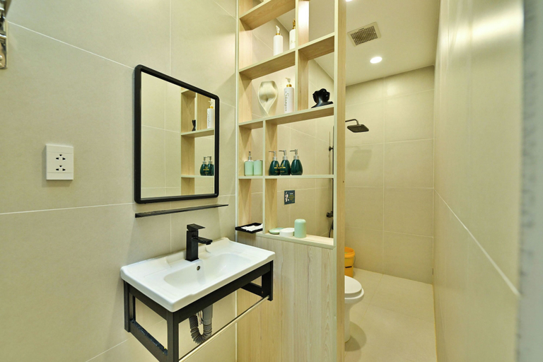 Bathroom 5, Kim Sơn Homestay 1, Đất Đỏ