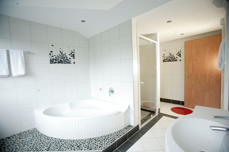 Bathroom 5, Laerholz84, Bochum