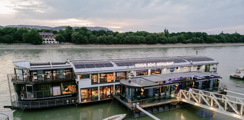 2, Vogue Boat Apartments, Budapesti