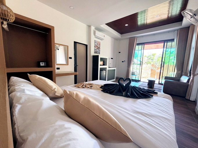 Room 5, The Holiday Garden View, Ko Lanta
