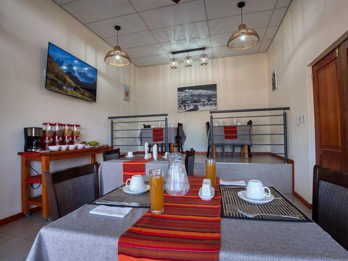 Food & Drinks 5, Tembo Guest Lodge, Ehlanzeni