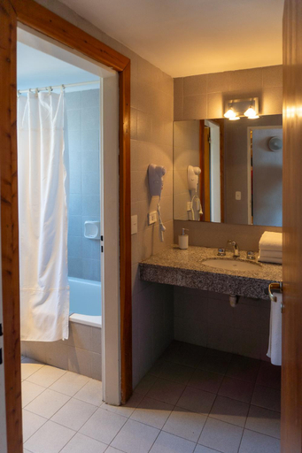 Bathroom 3, Apart Del Lago, Bariloche