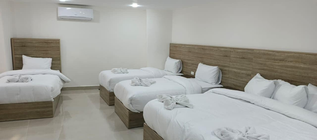 Room 5, Petra Desert Hotel, Wadi Musa