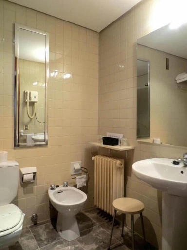 Bathroom 5, Hotel Vejo, Cantabria