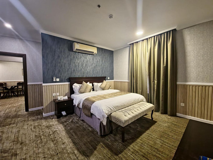 Room 4, Neroz inn, Jeddah