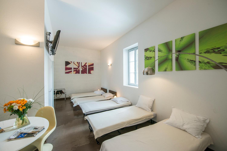 Bedroom 1, Gite d'Etape des Capucins, Haute-Loire