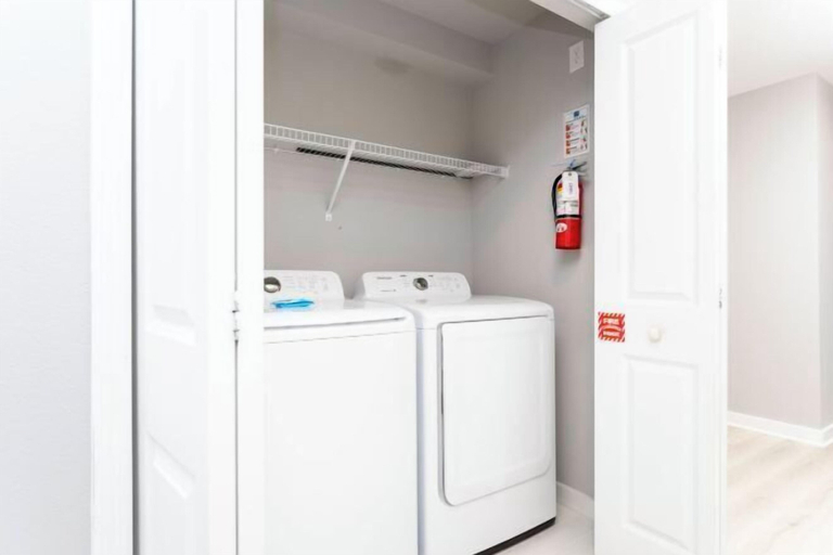 Laundry room, Le Reve 4 Bedroom Vacation Home 4404, Osceola