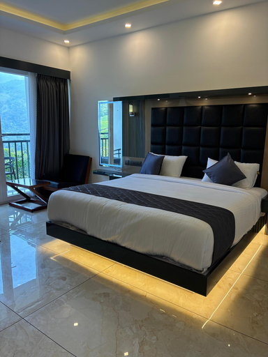 Room amenity 3, Family Castle Munnar, Idukki