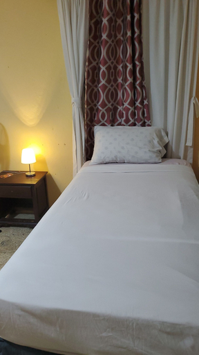 Room 4, BAYVIEW LUXURY RETREATS