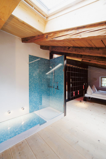 Sport & Beauty 2, berge I Design-Quartiere, Rosenheim