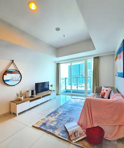 Living area 2, Kenzi By SanLiving - 2BR - Kelapa Gading, Jakarta Utara