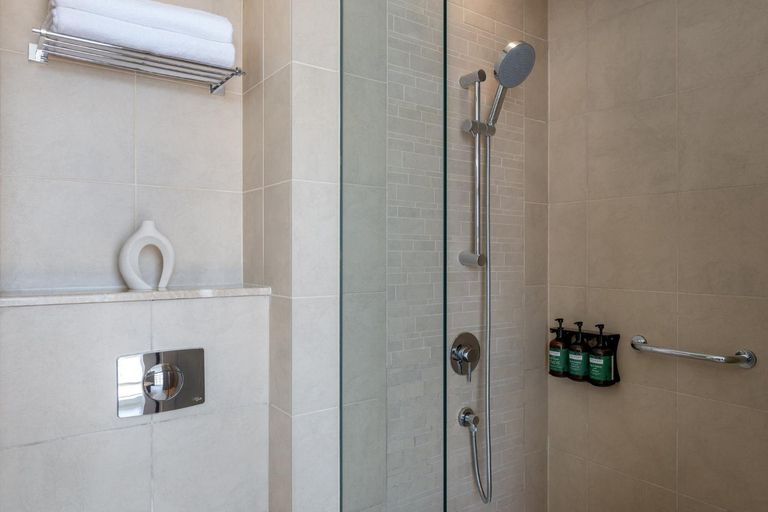 Bathroom 5, Yas Plaza Circuit by IHG, Yas Island