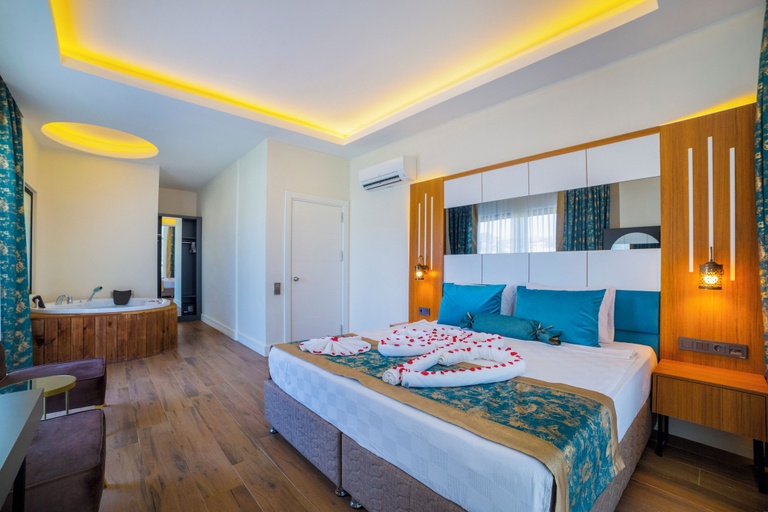 Bedroom 4, Algora Halal Hotel / Halal All inclusive, Alanya