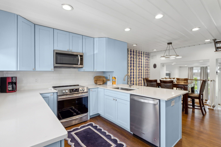 Private kitchen 2, Charming Family Retreat w/ Ocean View Sandpiper Loop - 95076, Nassau